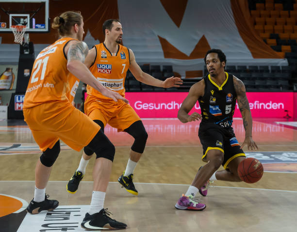 曼彻斯特引 曼彻斯特引